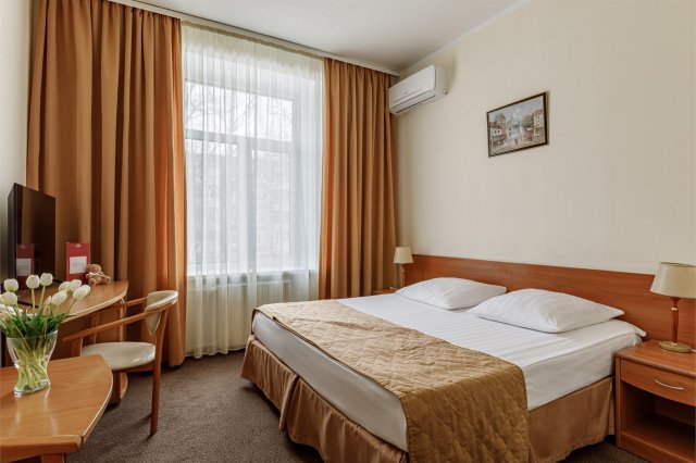 Standard Double (Double Bed)