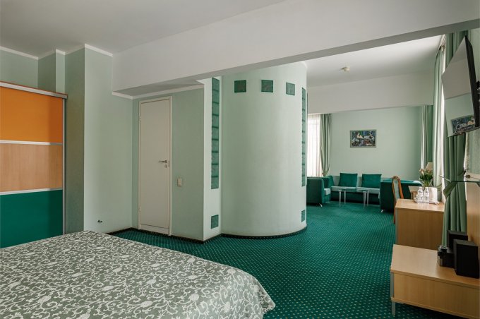 Pistachio Suite (Double bed): Photo 3